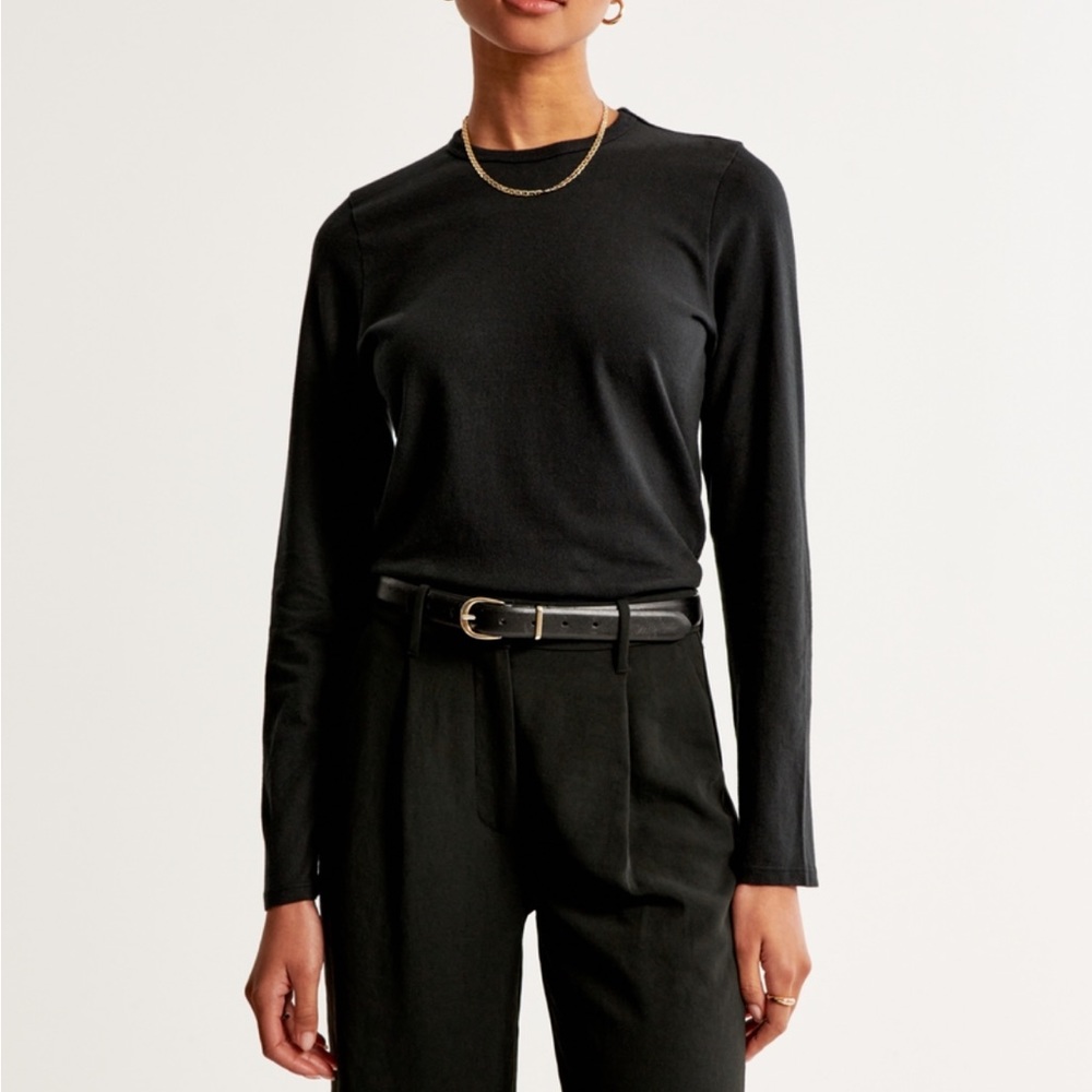 Abercrombie & Fitch Essential Long-Sleeve Skimming Tee